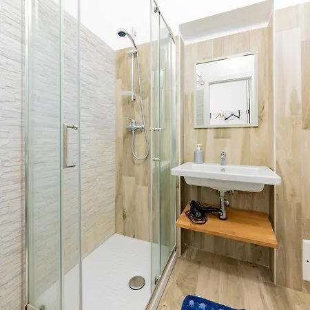 ベッド・アンド・ブレックファスト Via Roca 55 メレンドゥーニョ