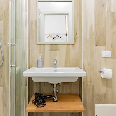 ベッド・アンド・ブレックファスト Via Roca 55 3*