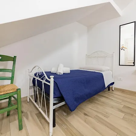 ベッド・アンド・ブレックファスト Via Roca 55 メレンドゥーニョ