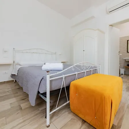 Via Roca 55 メレンドゥーニョ