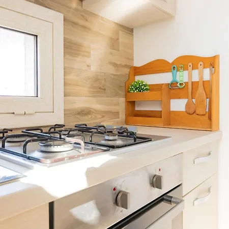Via Roca 55 Bed & Breakfast 3*