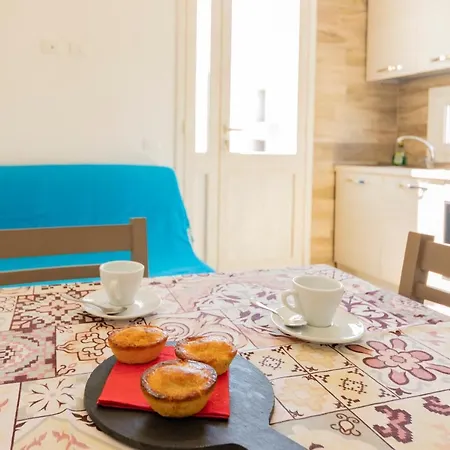 ベッド・アンド・ブレックファスト Via Roca 55